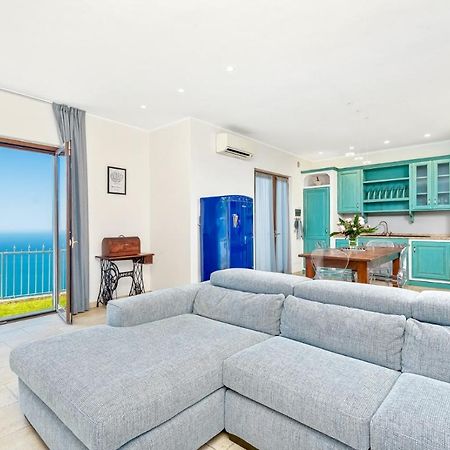 Orizzonte Damare Apartment Volastra Exterior photo
