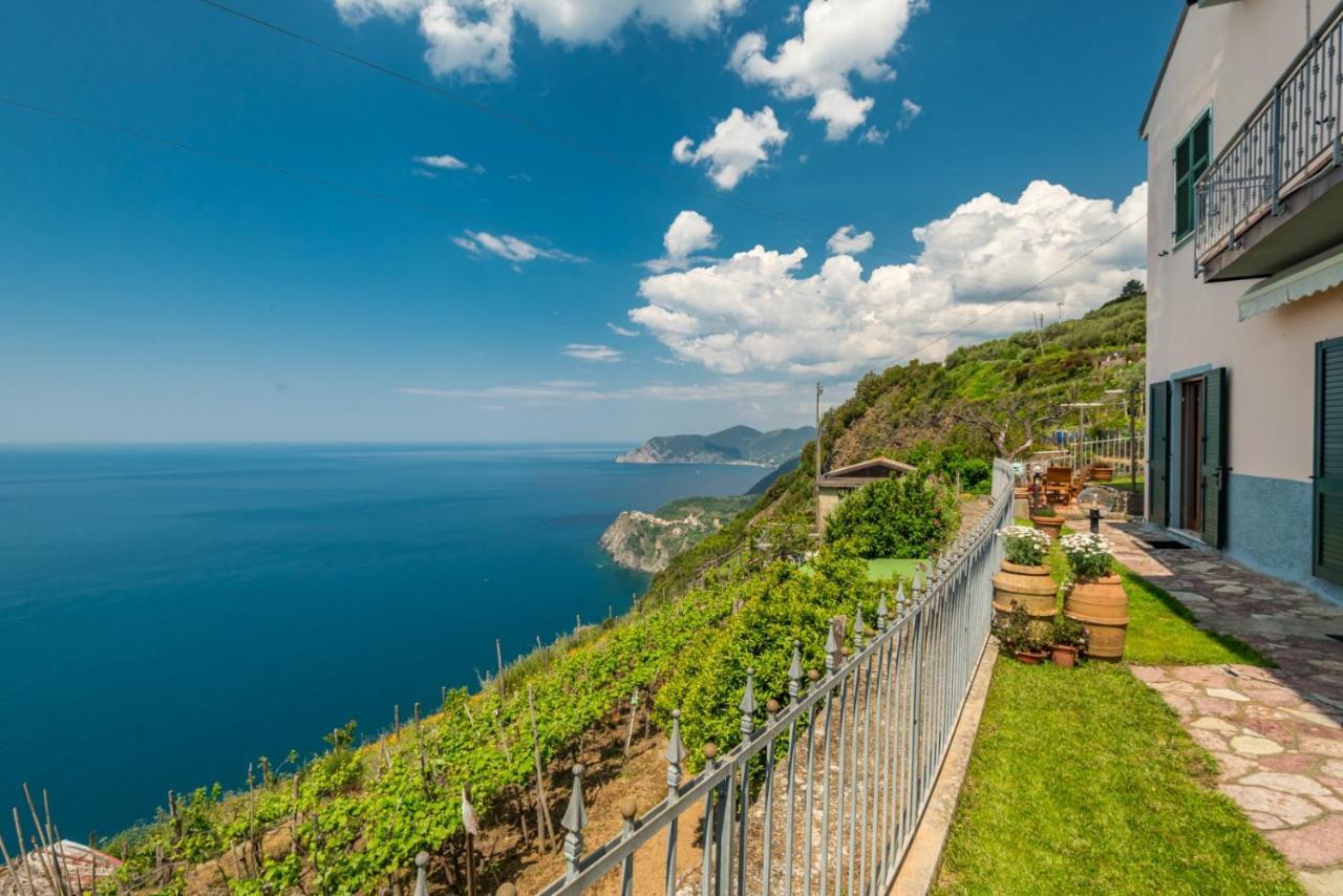 Orizzonte Damare Apartment Volastra Exterior photo